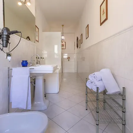 Mercato Delle Erbe Big *