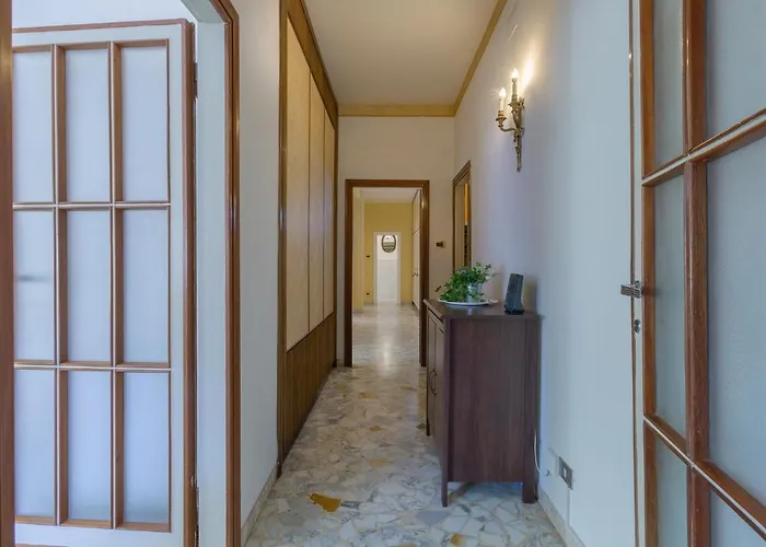 Mercato Delle Erbe Big