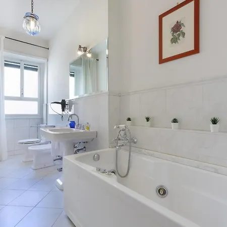 Mercato Delle Erbe Big * Bologna