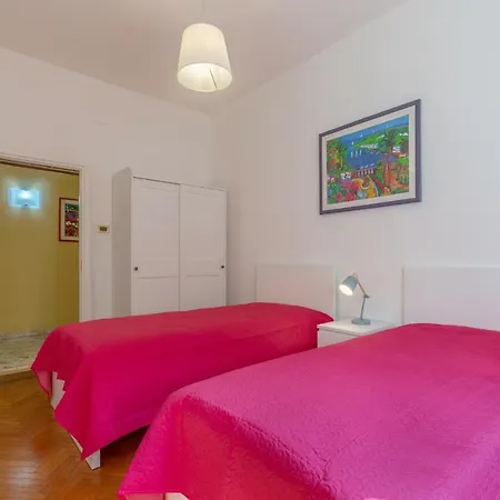 Mercato Delle Erbe Big *